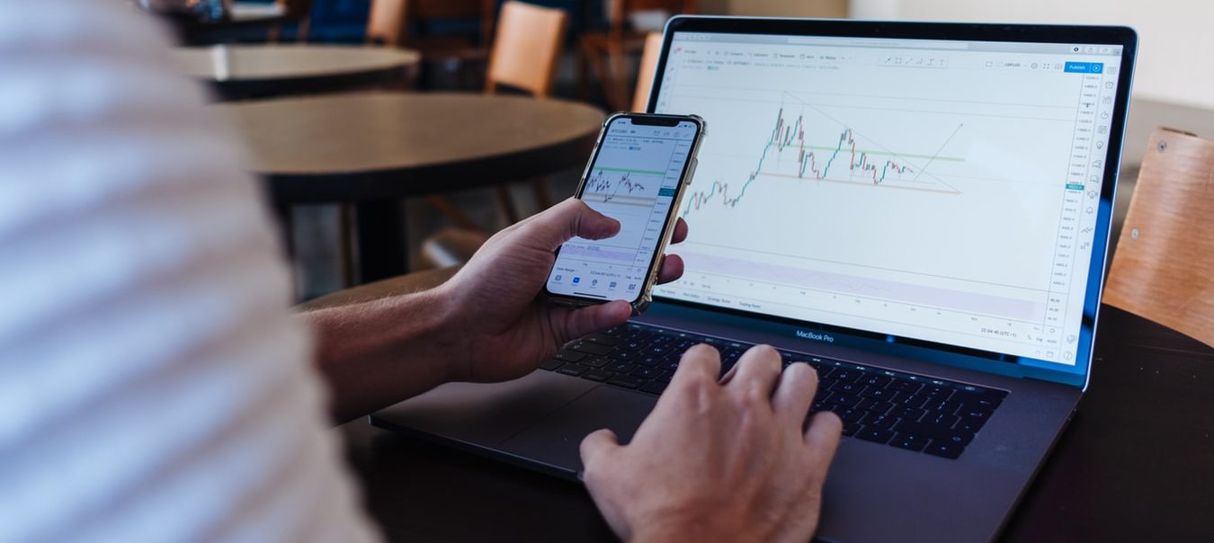 الترويج لبورصة العملات المشفرة