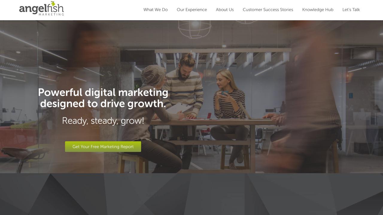 تعرض الصفحة الرئيسية لشركة Angelfish Marketing الصفحة الرئيسية لخدمات استشارات تحسين محركات البحث (SEO) للشركات الصغيرة في المملكة المتحدة