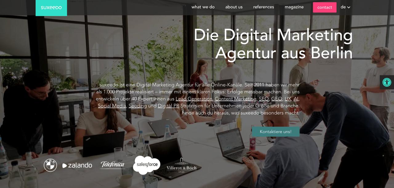 La page d'accueil de suxeedo présente des stratégies techniques d'optimisation de grands modèles linguistiques et des services GEO pour une visibilité durable de l'IA dans les moteurs de recherche.